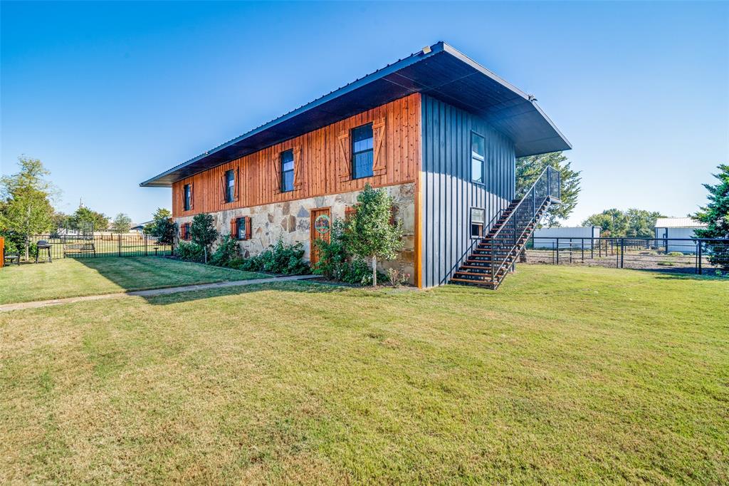 A0207 E TEAL, TRACT 52, ACRES 2.01 - Land