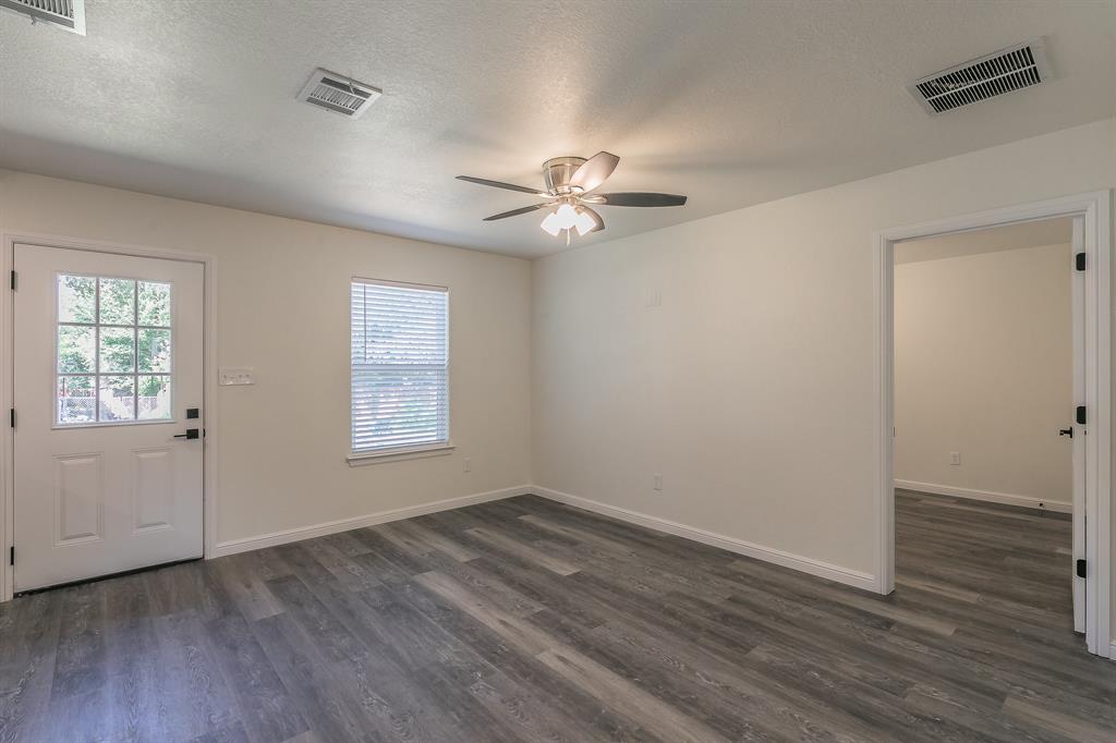 Blue Water Oaks - Residential