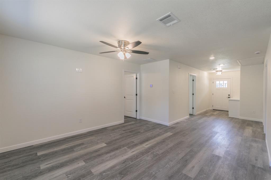 Blue Water Oaks - Residential