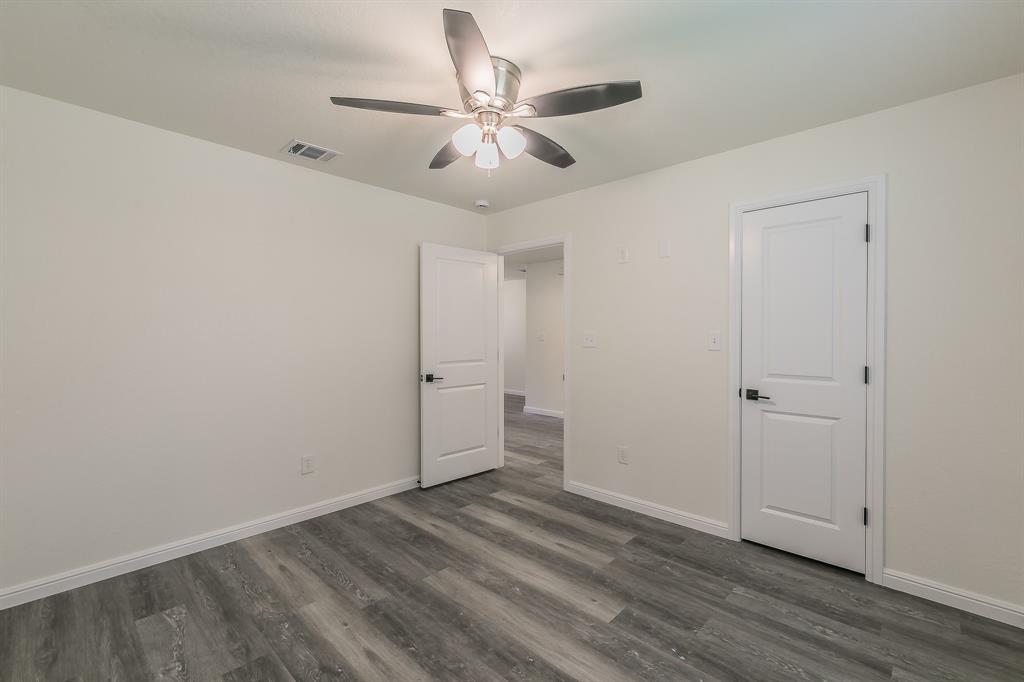 Blue Water Oaks - Residential