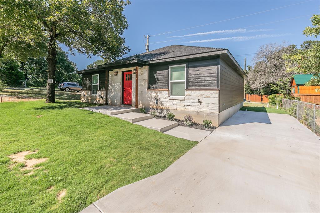 Blue Water Oaks - Residential