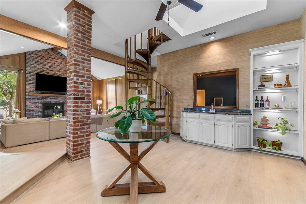 The Oaks - Residential