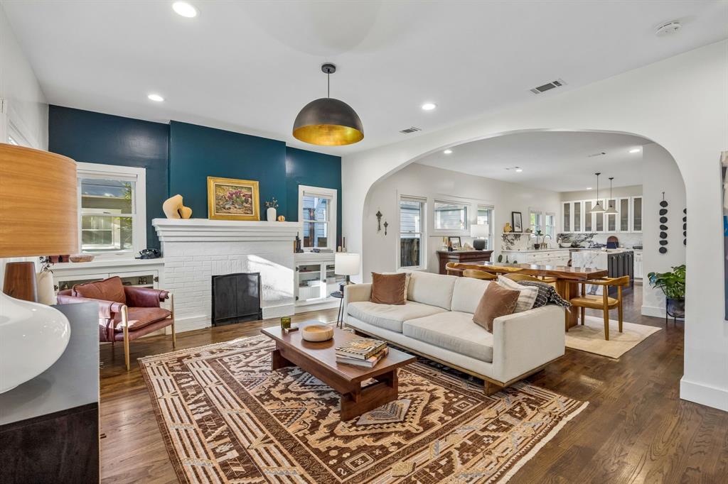 Winnetka Heights - Residential