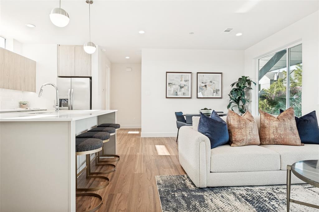 GREENVILLE TERRACE - Residential
