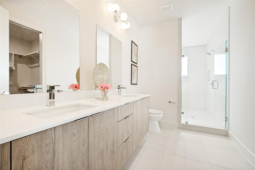 GREENVILLE TERRACE - Residential