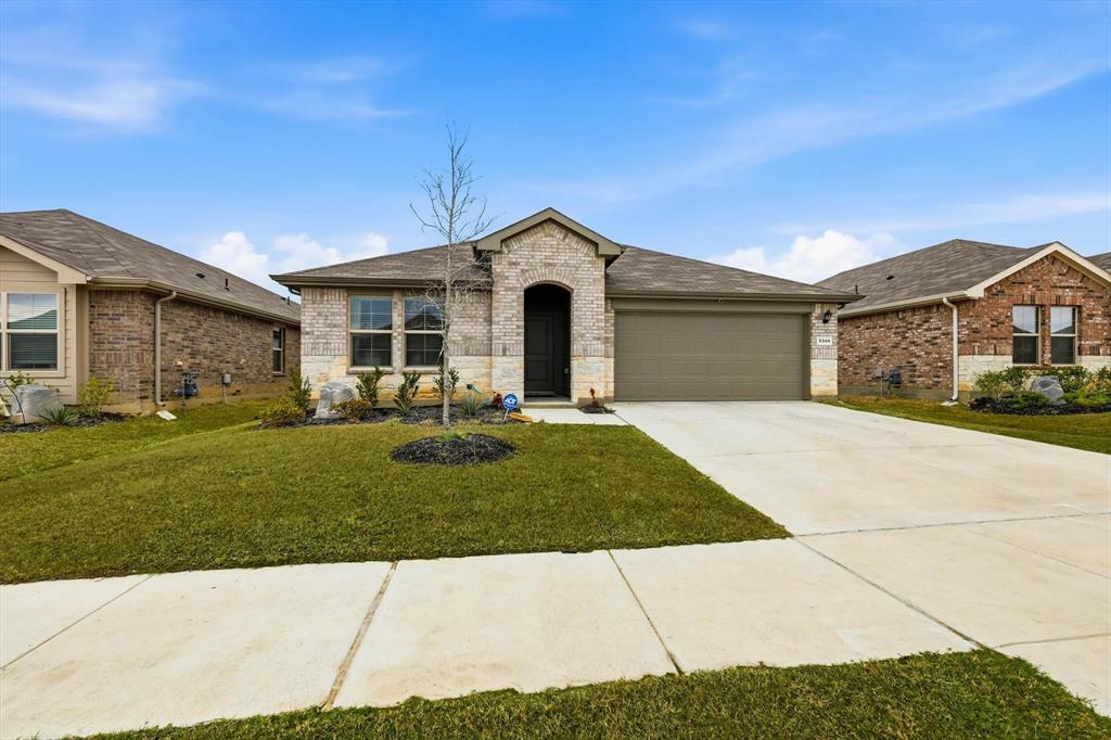 This highly sought after Lakeway Floor Plan is ready for you to call it home! This home offers an open concept with 4 bedrooms, 3 full bathrooms and an office.  Located in the master planned community of Hickory Grove, this home was finished in May 2025 and is still under builders warranty.