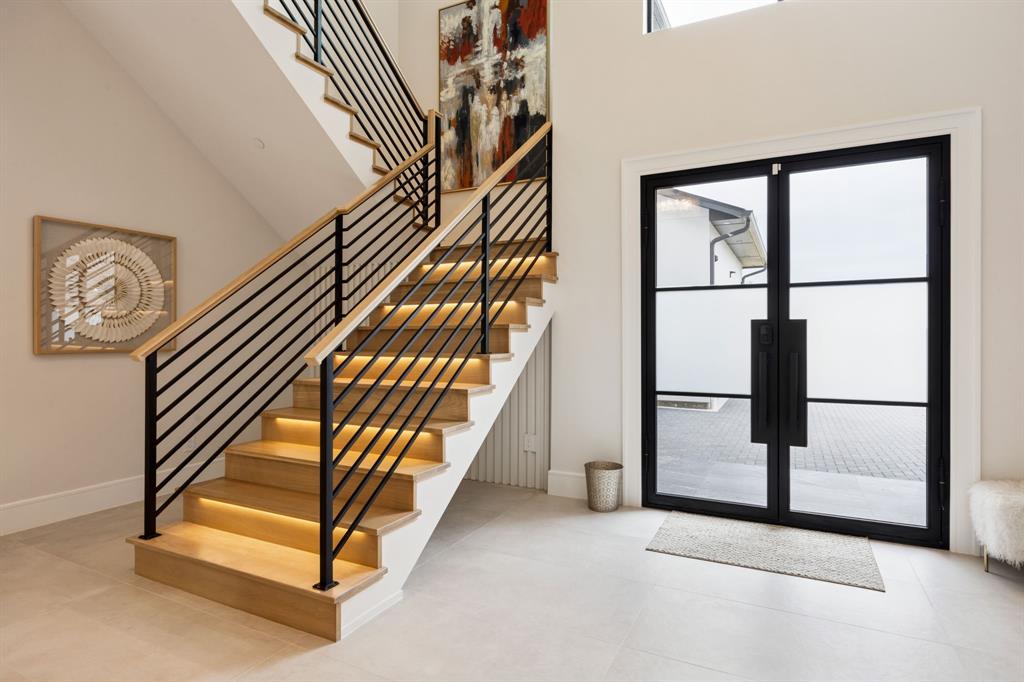 Avadene at Las Colinas - Residential