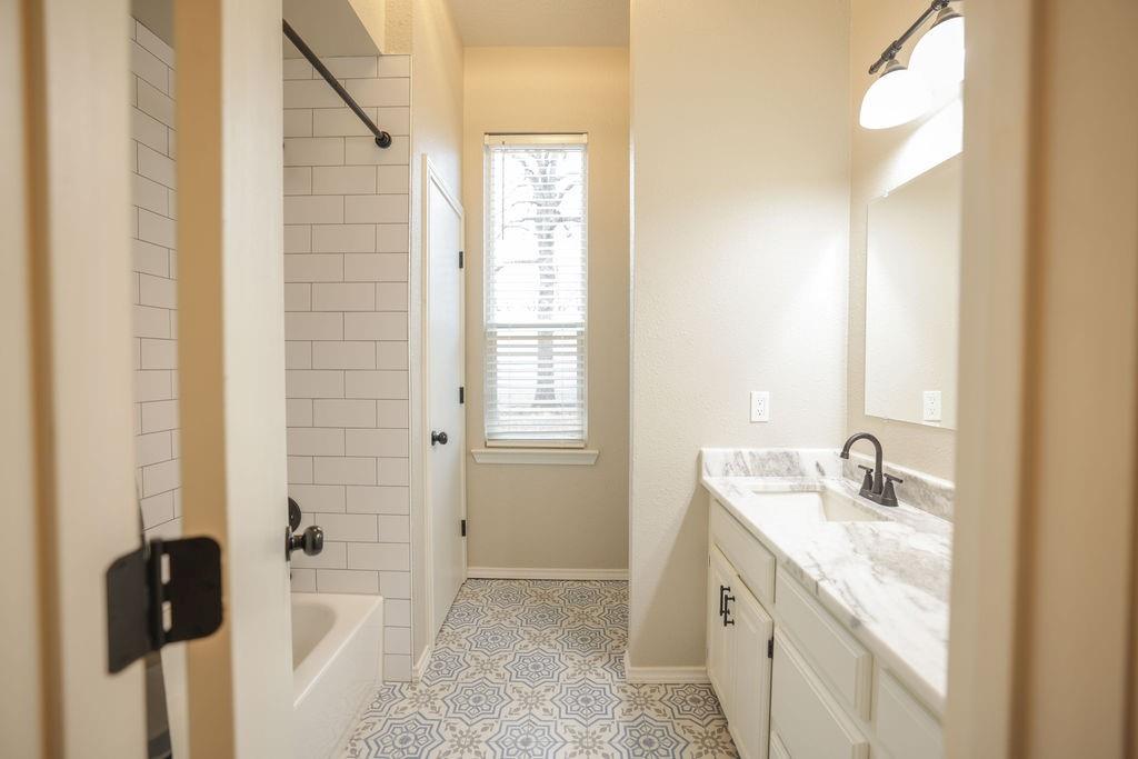 THOMAS ADDITION - Residential