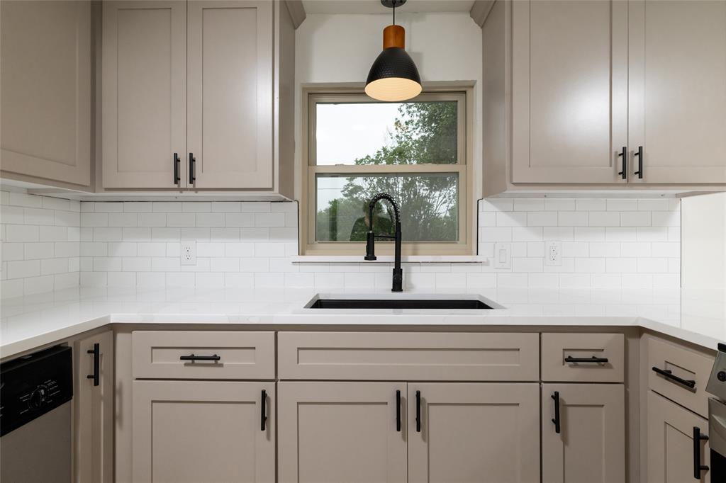 Edgecliff West Add - Residential