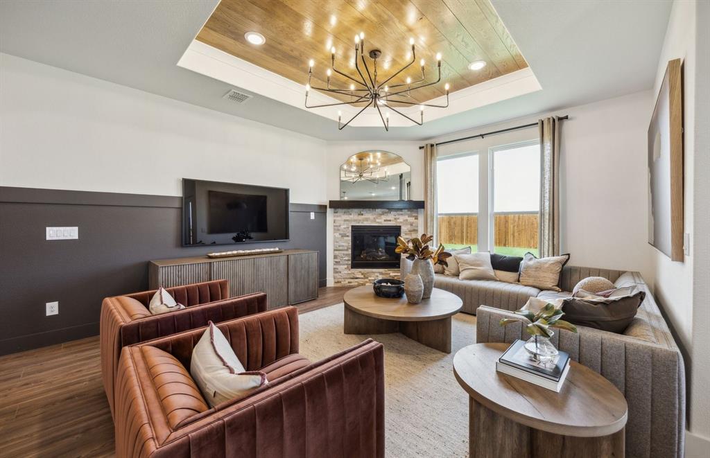 Treeline - Residential