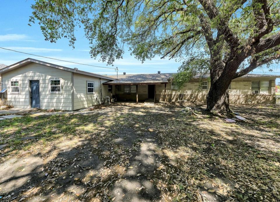 Richland Hills - Commercial Sale