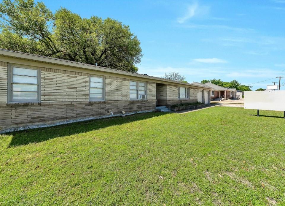 Richland Hills - Commercial Sale