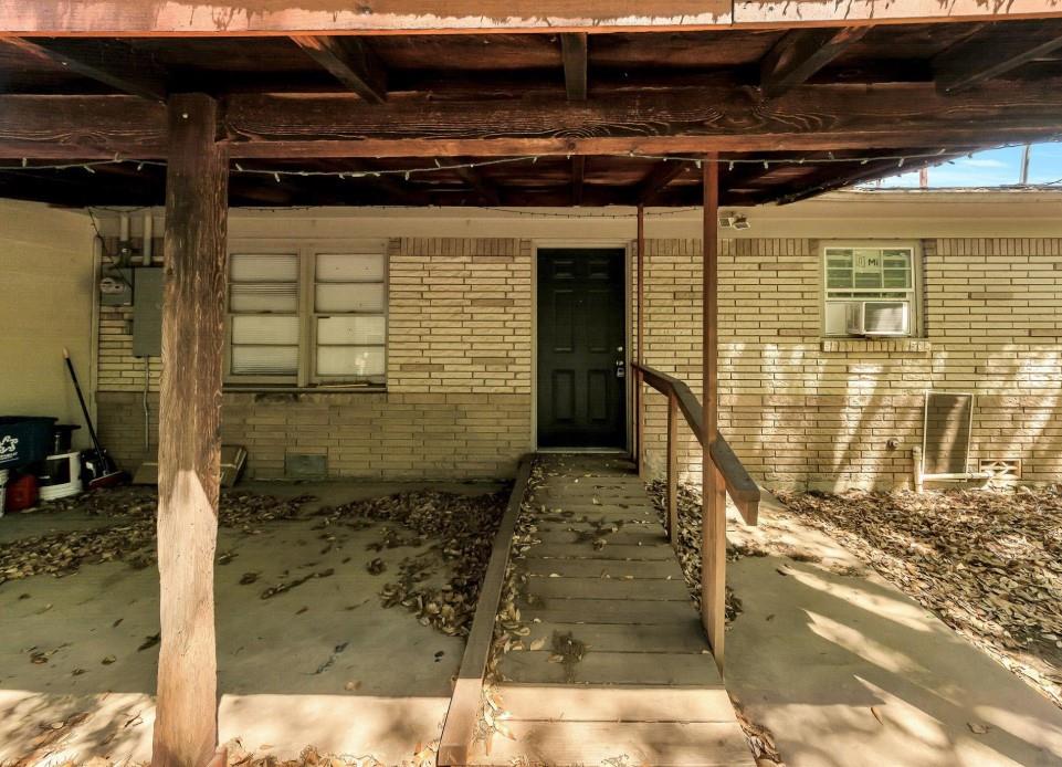 Richland Hills - Commercial Sale