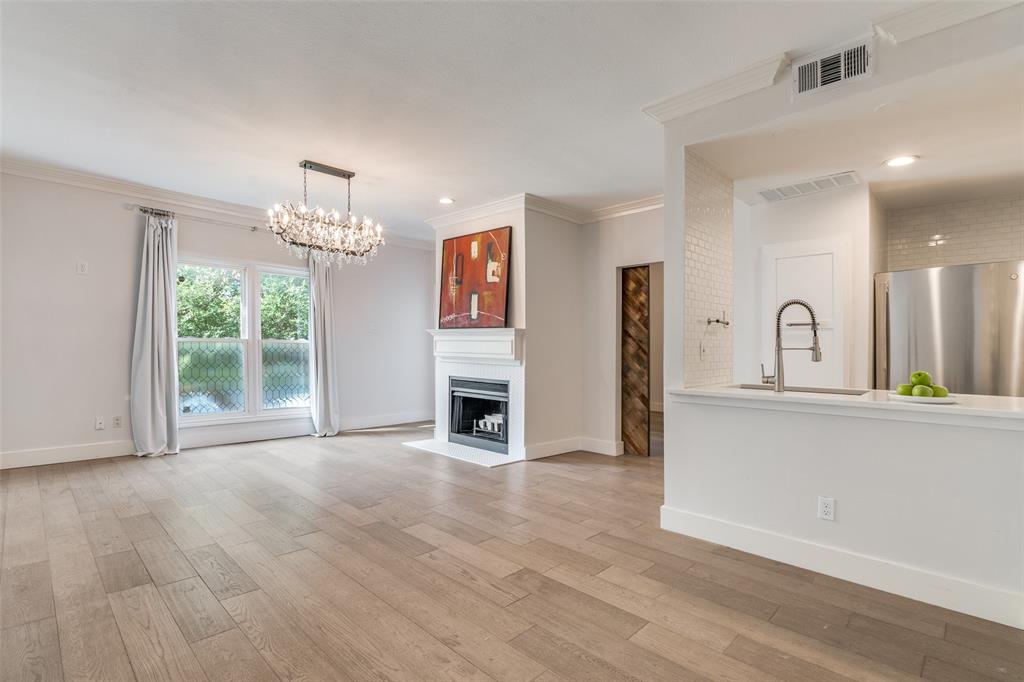 Rawlins Park Condo - Residential