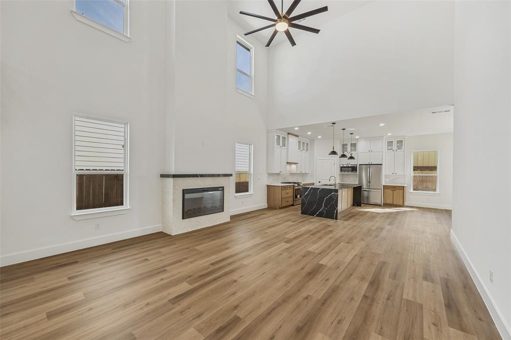 Joe A 02 Irvin - Residential