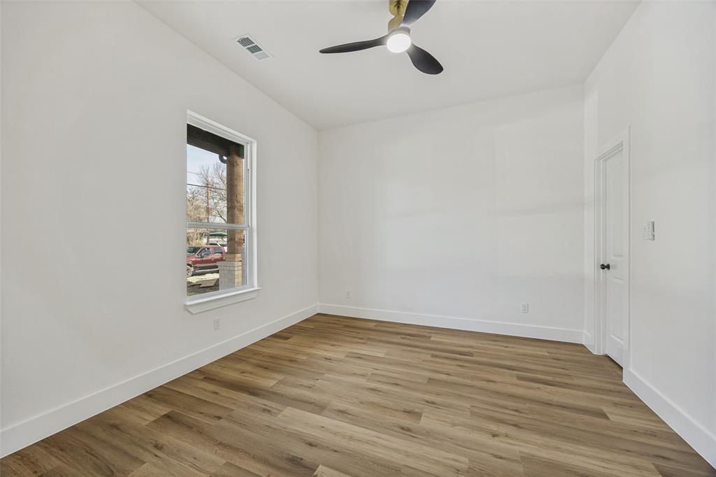 Joe A 02 Irvin - Residential