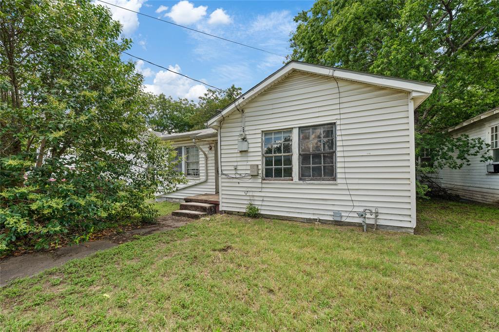 Bell J D - Residential
