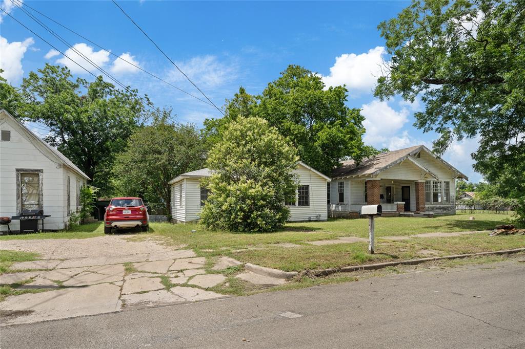 Bell J D - Residential