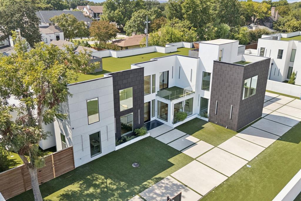 Biglot - Residential