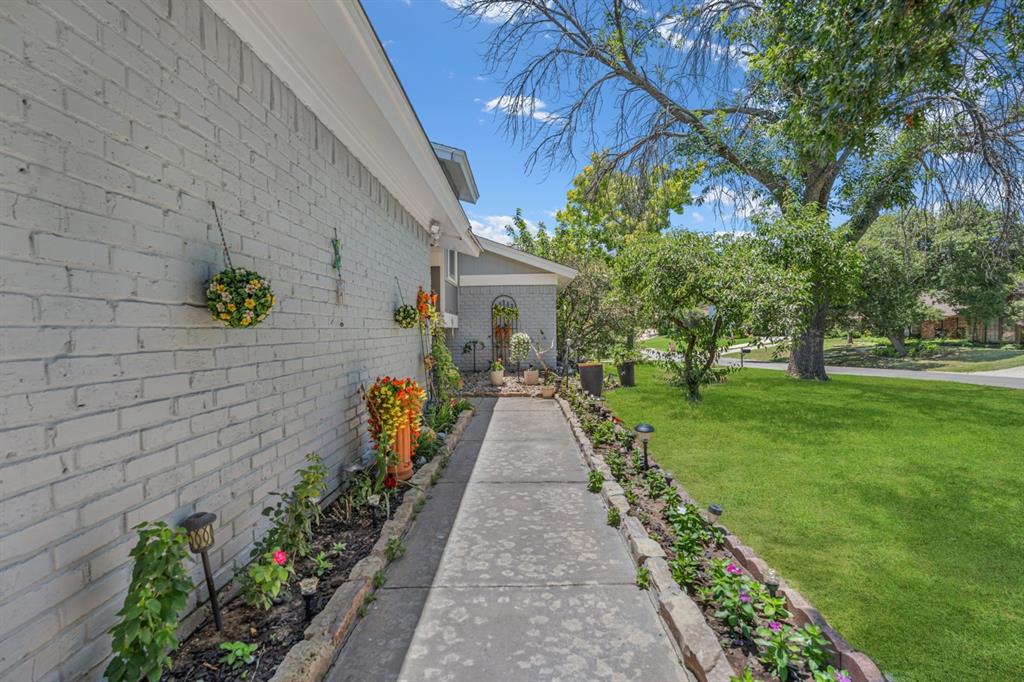 Lake Country Estates Add - Residential