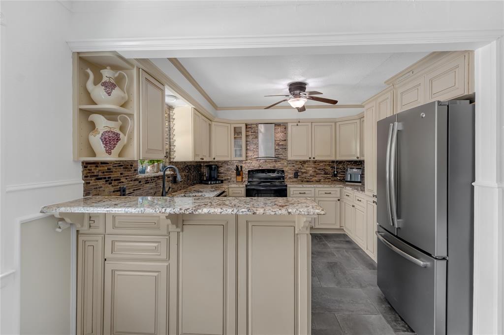 Lake Country Estates Add - Residential