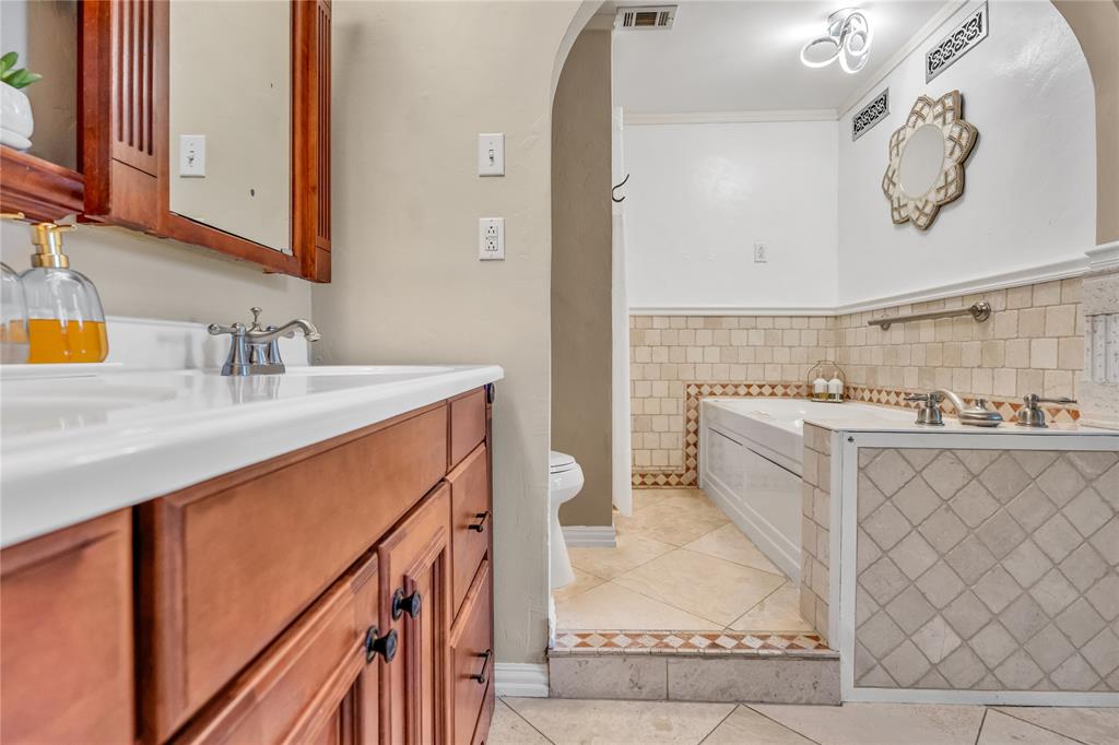Lake Country Estates Add - Residential