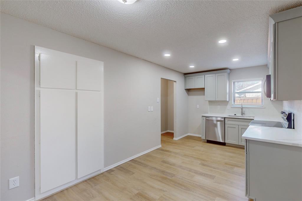 Golden Meadows 03 - Residential