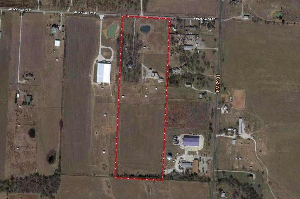 This 30.5-acre tract is located within the ETJ of Aubrey, offering a prime opportunity for future development. This land is relatively flat and with no floodplain, making it highly usable and cost-efficient for planning and construction.

Utilities:

Water:

10” Mustang SUD water line along US Hwy 377

8” Mustang SUD water line along the north side of Blackjack Road

10” Mustang SUD water line on FM 2931

Sewer:

Sewer is available near the development