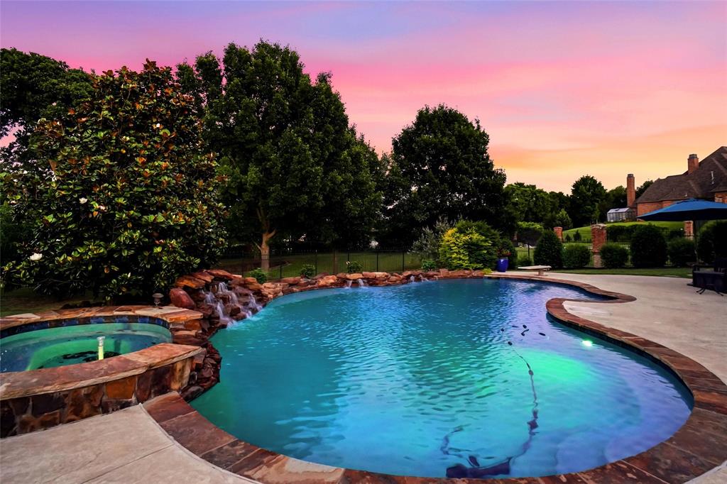 Overlook, The - Residential