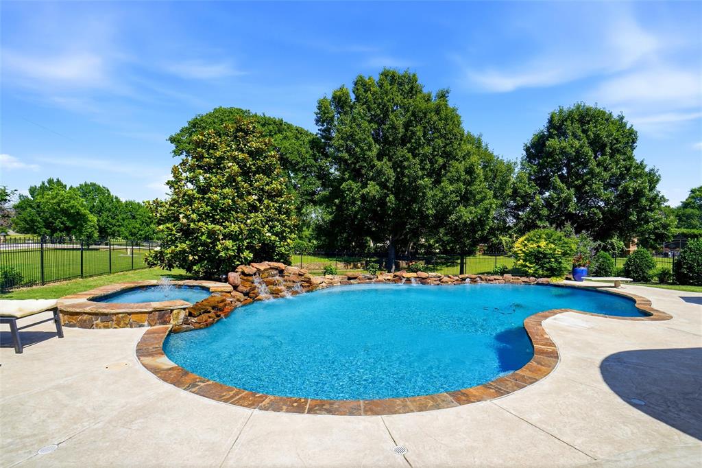 Overlook, The - Residential