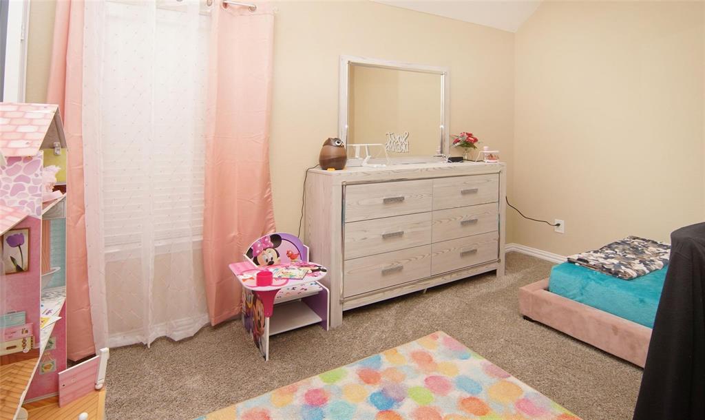 Willow Crk Xing - Residential