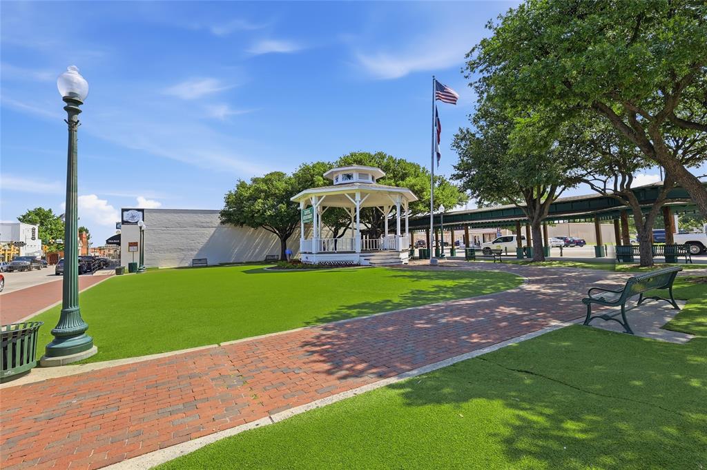 Grapevine City Of - Residential