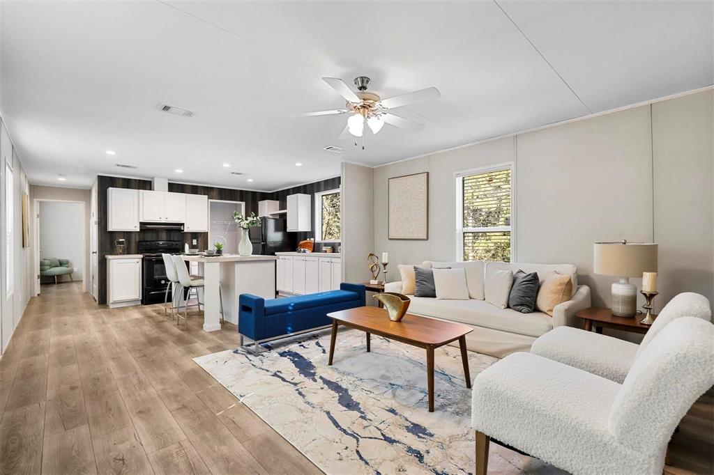 Oak Trail Shores Sec B - Residential
