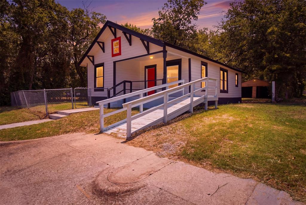 Smith M E - Residential