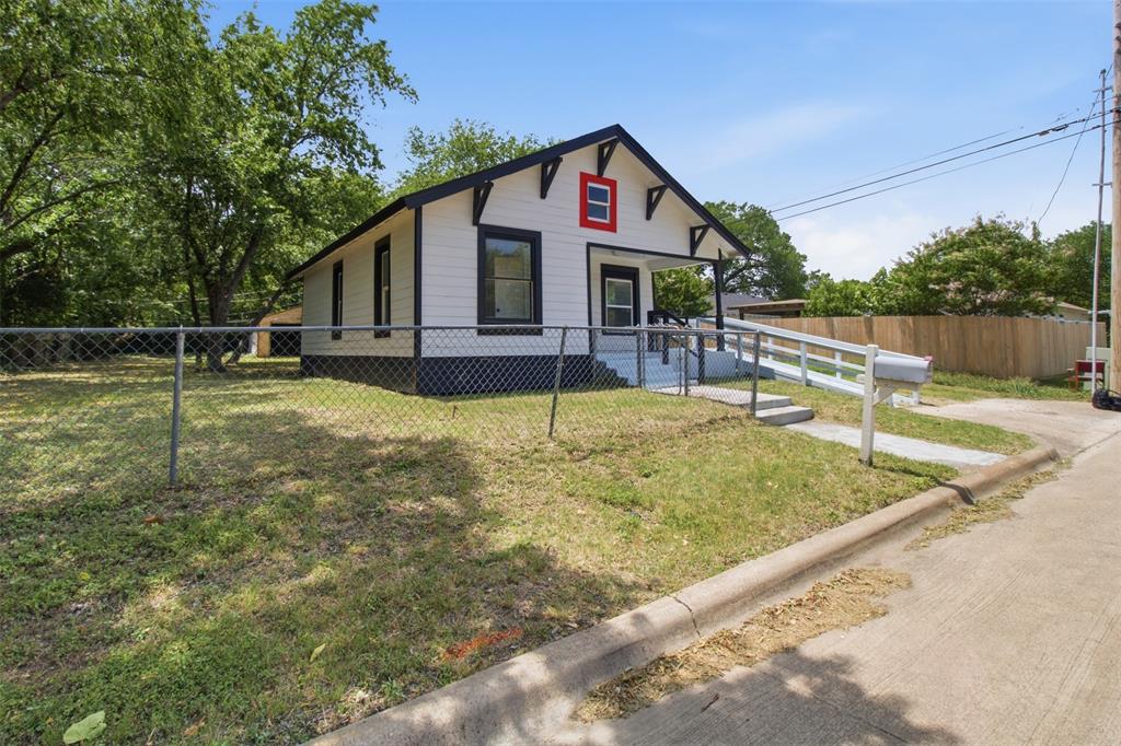 Smith M E - Residential