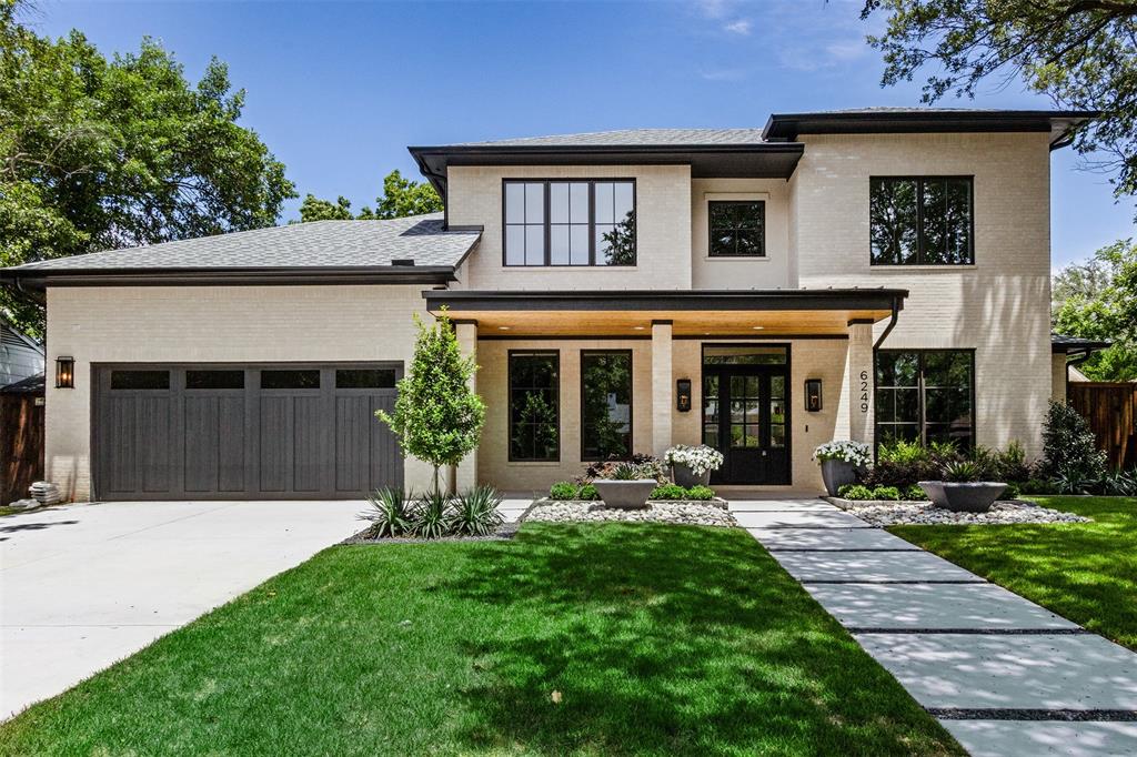 SPECTACULAR NEW CONSTRUCTION BY MCR BUILDERS AND CURTIS BURBLAW ARCHITECTS. VERY WARM SOFT CONTEMPORARY DESIGNED BY LDI STUDIOS 5333 SQ FT. WITH MASTER AND STUDY OR BEDROOM DOWN AND 3 ENSUITE BEDS WITH PLAYROOM AND BONUS ROOM UPSTAIRS. KITCHEN IS APPOINTED WITH CUSTOM CABIINETRY AND MARBLE COUNTERS AND BACKSPLASH. LARGE ISLAND WITH 2 DISHWASHERS, SUBZERO FRIG AND FREEZERS, WOLF APPLIANCES AND LARGE WALKIN PANTRY. MUDROOM OFF THE GARAGE WITH CUSTOM CABINETS. OPEN CONCEPT TO THE LIVING ROOM AND WET BAR AREA COMPLETE WITH BUTLERS PANTRY AND CUSTOM GLASS AND BRASS SHELVING. WET BAR IS ALSO OPEN TO THE BEAUTIFUL DINING ROOM WITH PICTURE FRAMED PANELING AND DESIGNER CHANDELIER. OUTDOOR LIVING WITH COVERED PATIO AND BUILT IN GRILL WITH OUTDOOR KITCHEN EQUIP. HIGH END DESIGNER FINISHES THROUGHOUT THIS HOME WITH EXTREME ATTENTION TO EVERY DETAIL IN CONSTRUCTION. THIS IS WHAT MAKES THIS BUILDER AND HIS TEAM VERY SPECIAL. CALL LISA BESSERER FOR SHOWINGS. PLEASE DO NOT WALK THE SITE WITHOUT APPROVAL.