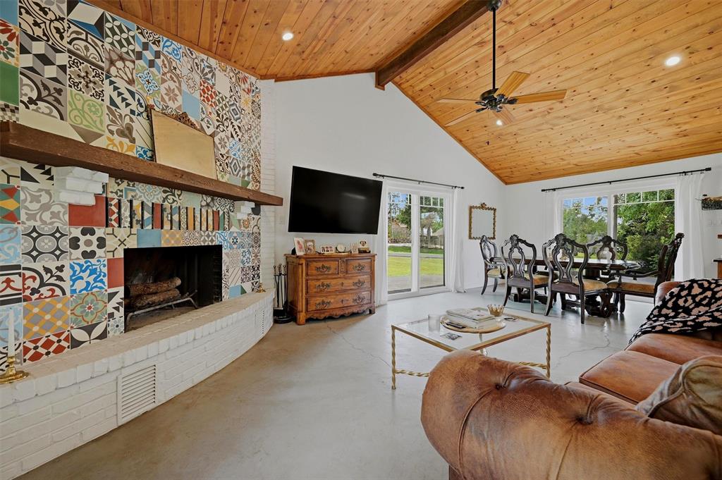 Lake Kiowa - Residential