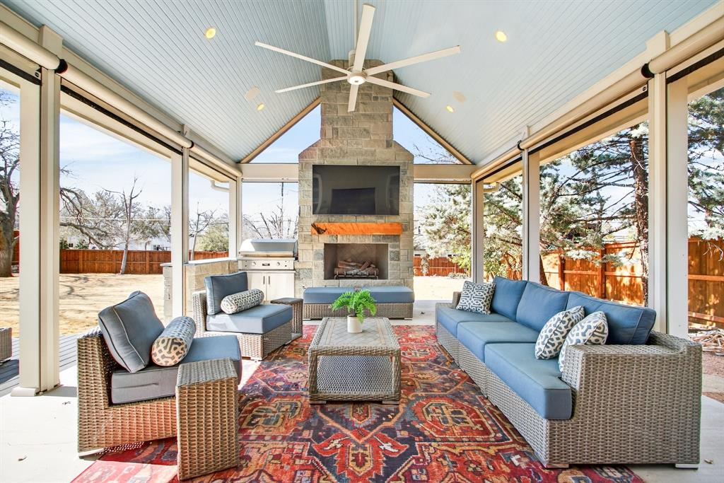 Stadium Pkwy Add - Residential