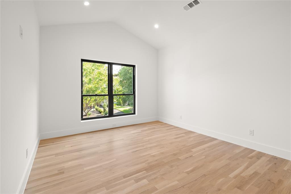GASTONWOOD - Residential