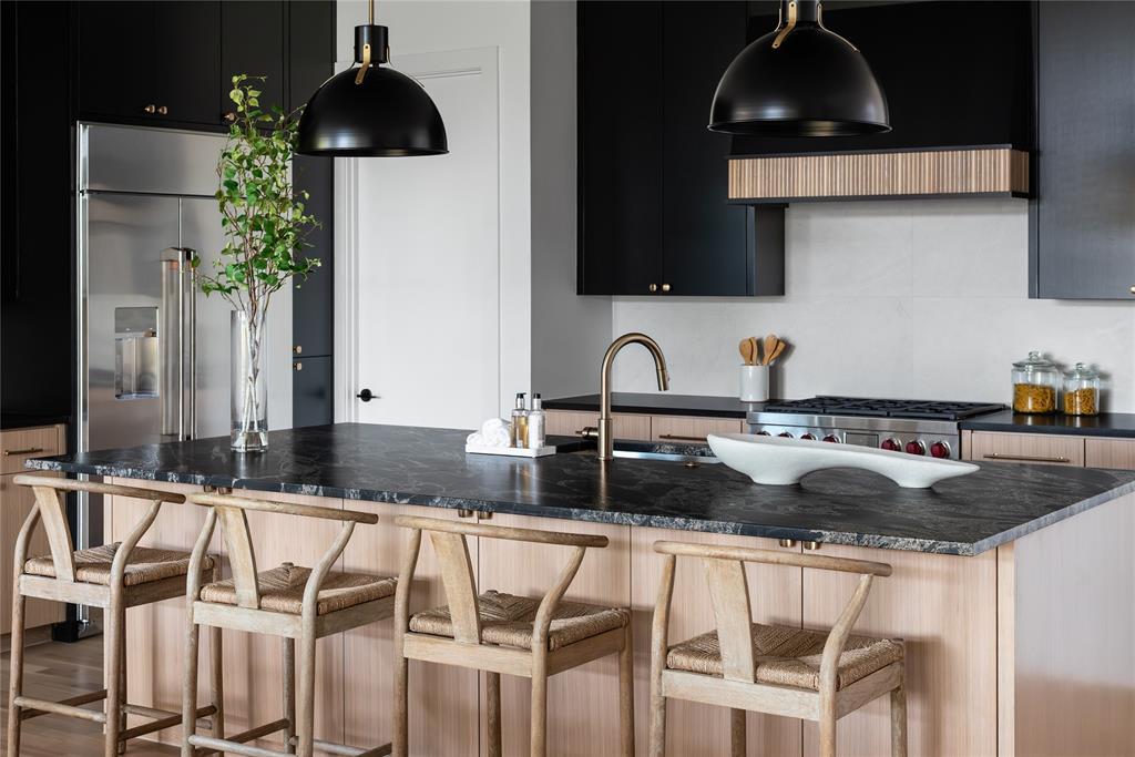 GASTONWOOD - Residential