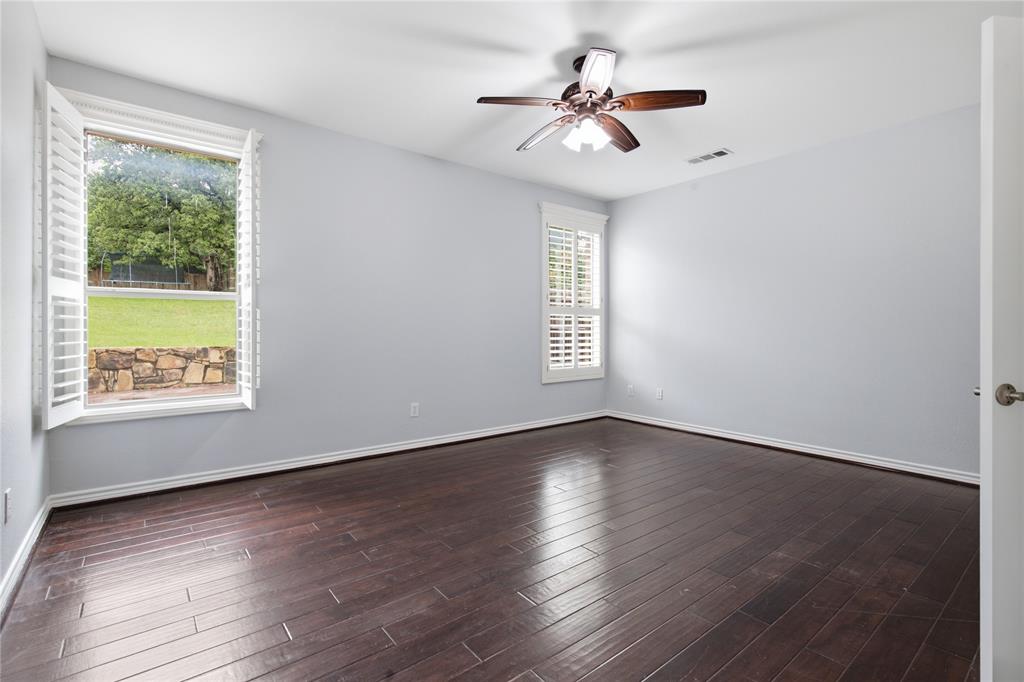 Lee Rays Place - Residential