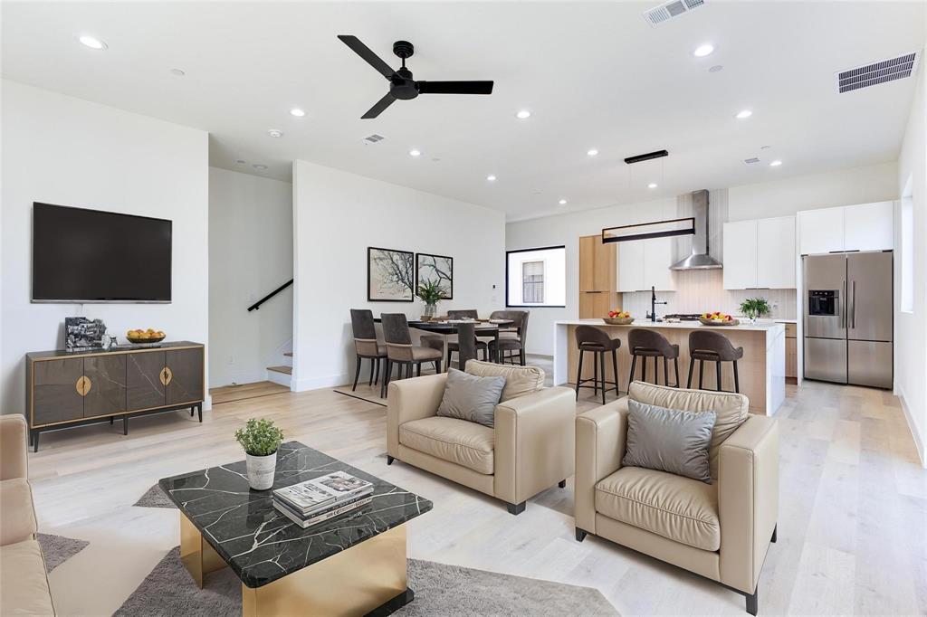 DEERE PARK - Residential