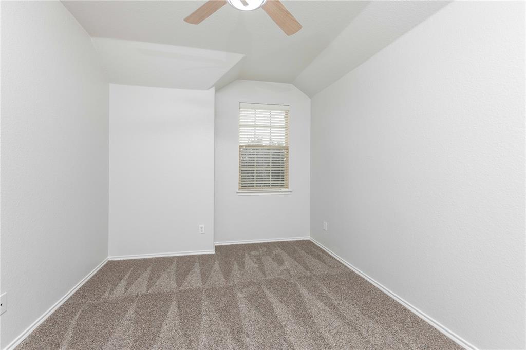 Summit View Lake Ph Three - Residential