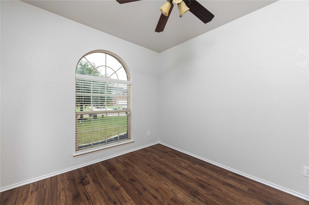 Summit View Lake Ph Three - Residential