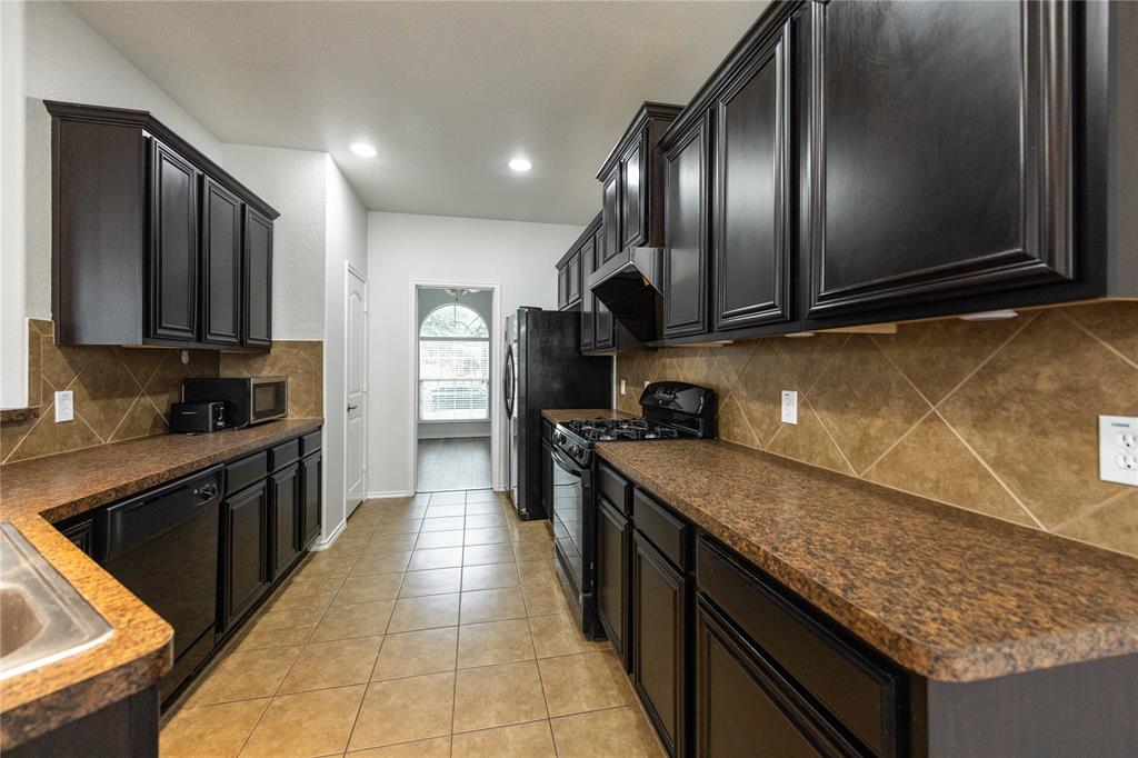 Summit View Lake Ph Three - Residential