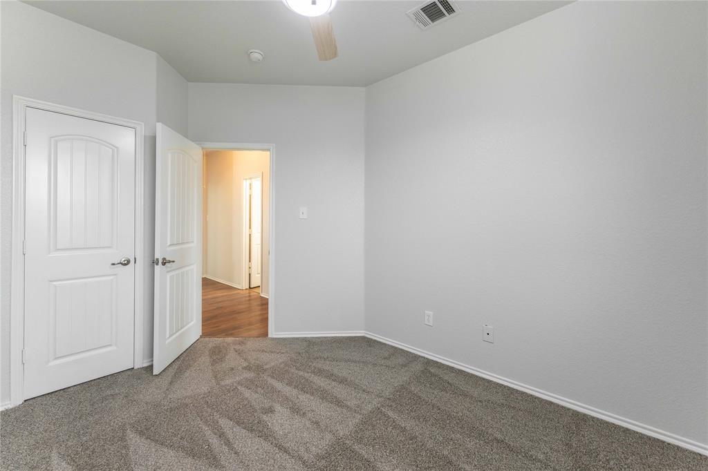 Summit View Lake Ph Three - Residential