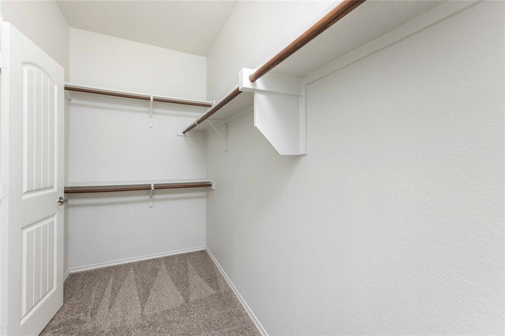 Summit View Lake Ph Three - Residential