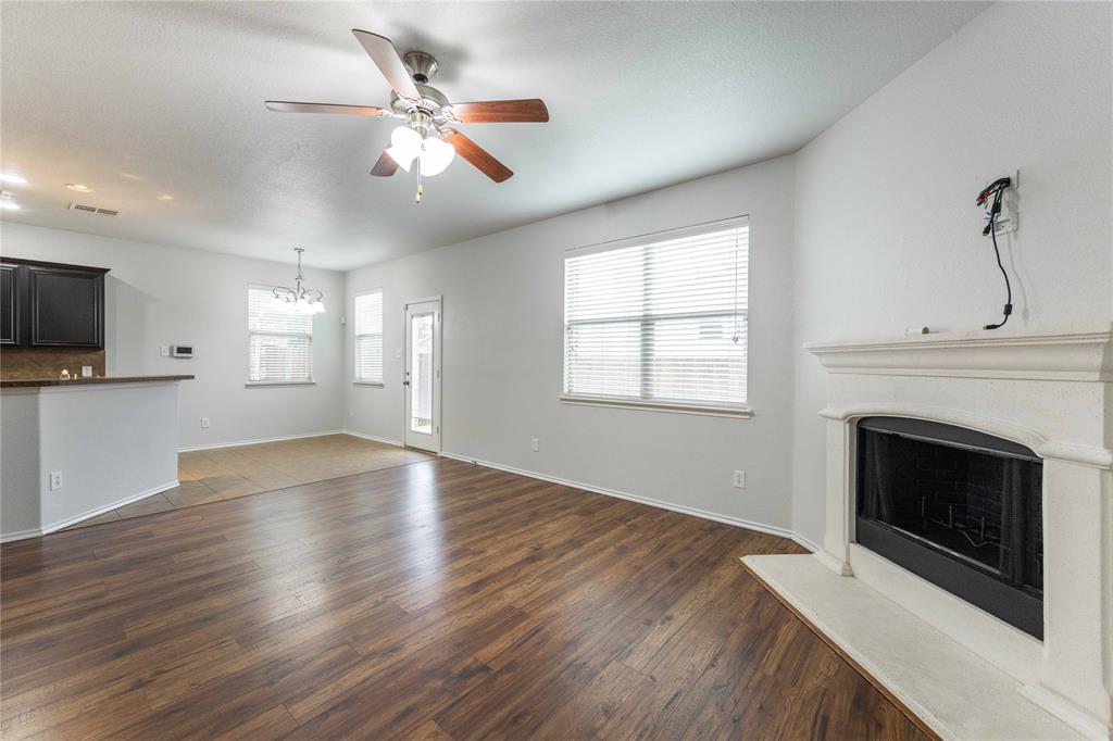 Summit View Lake Ph Three - Residential