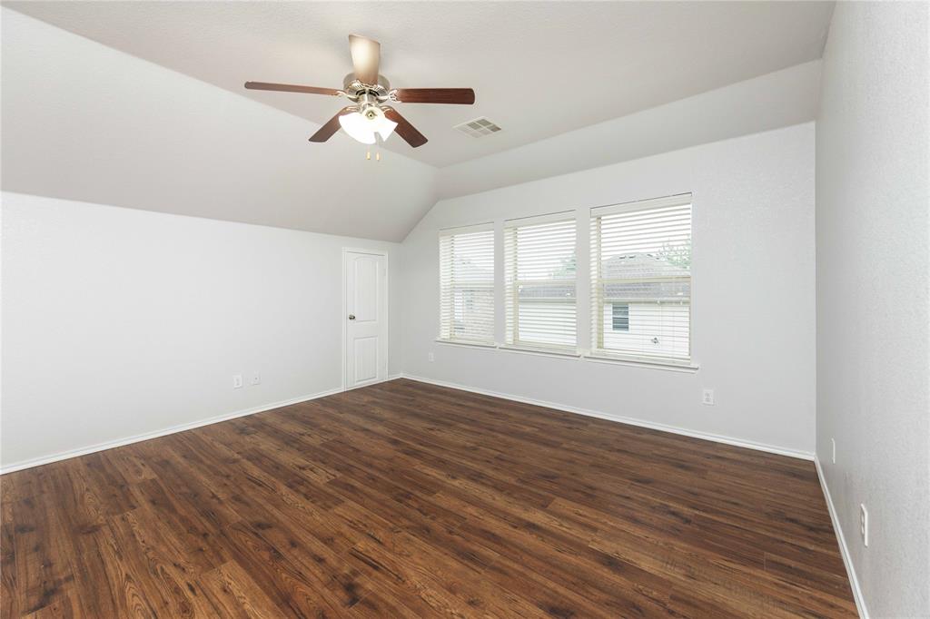 Summit View Lake Ph Three - Residential