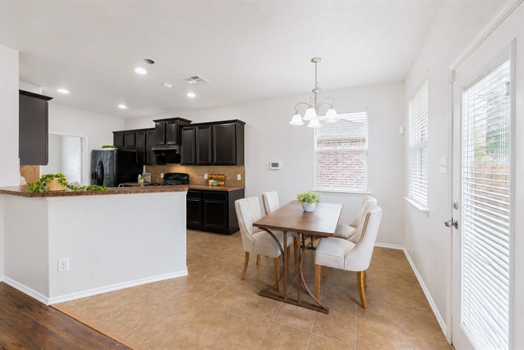 Summit View Lake Ph Three - Residential
